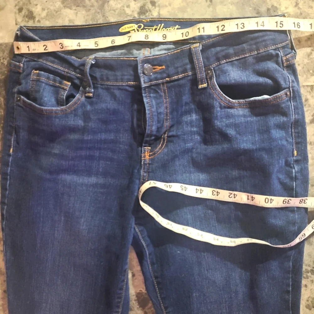Old Navy The Sweetheart Jeans Women's sz 10 short - Picture 5 of 7